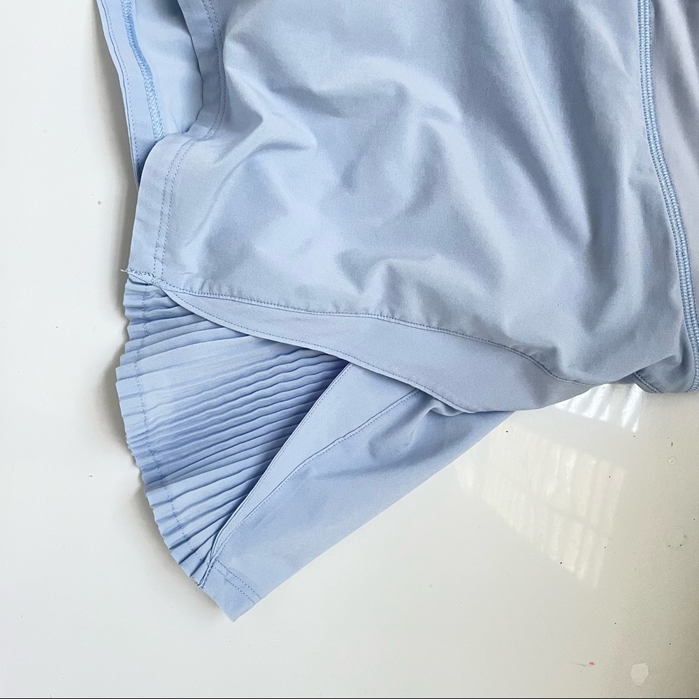 Play Off the Pleats Mid-Rise Skirt 13” Serene blue size 6